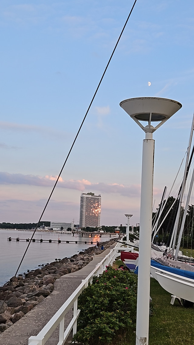 Seezaun mit Uferpromenade | Foto: Ines Neudahl