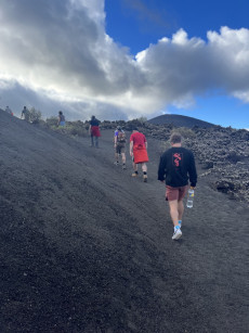 Kraterwanderung auf Lanzarote | Foto: Clara