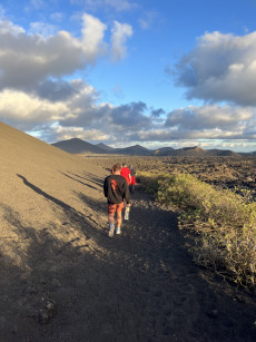 Kraterwanderung auf Lanzarote | Foto: Clara