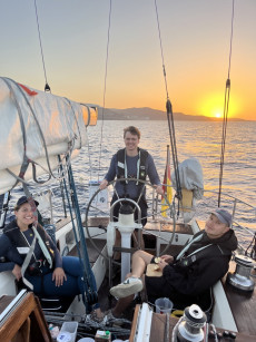 Ein typischer Abend vor Anker | Foto: Clara