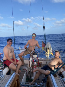 Crewfoto vor dem Auslaufen in Mindelo | Foto: Clara