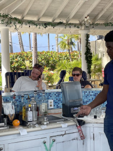 Crewfoto vor dem Barbados Yacht Club | Foto: Hanno