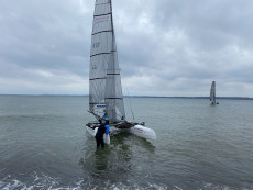 Jugendsegler als F18 Nachwuchs | Foto: Dan Burdon