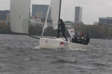 Linus, Till, Bosse, Linn an der Alster | Foto: Peter Kähl
