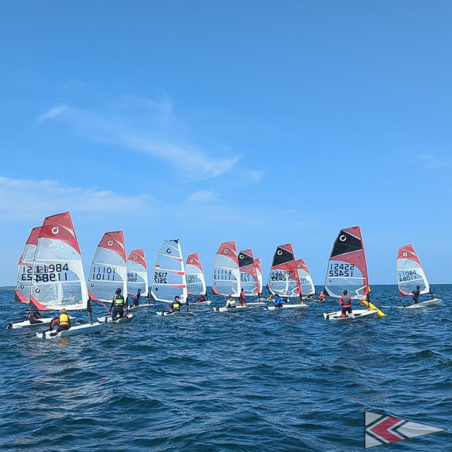 Vor der Regatta gab es ein Training | Foto: LYC