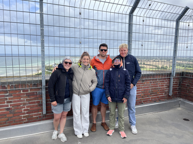 Crewfoto auf dem Marine Ehrenmal | Foto: Privat