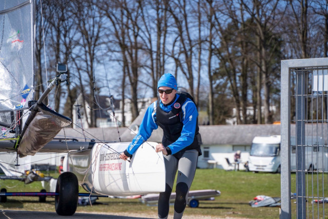 Jugendsegler als F18 Nachwuchs | Foto: Dan Burdon