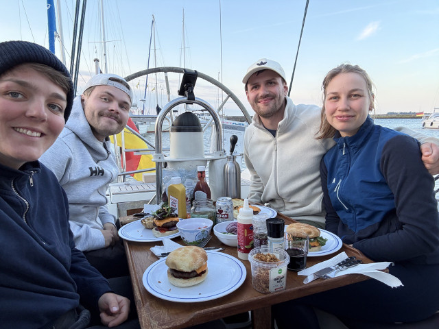 Die Crew: Clara, Jan-Henning, Jakob und Laura (v.l.n.r.) | Foto: Clara Weimer
